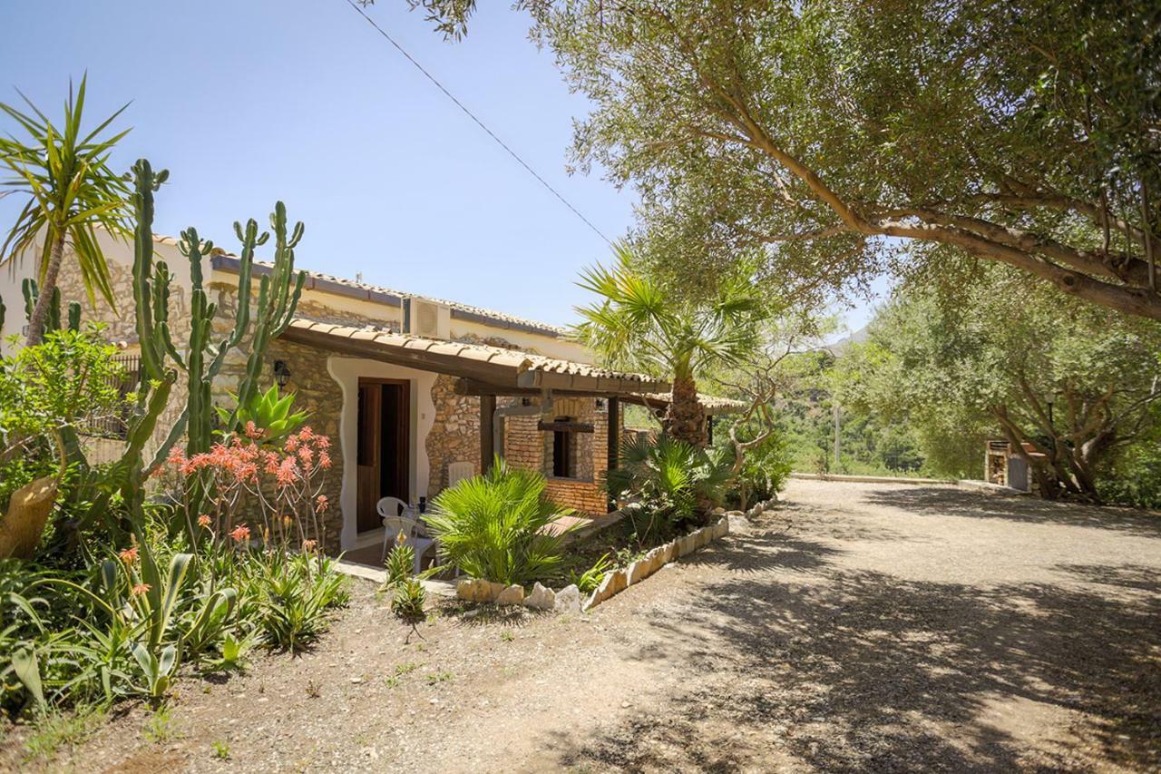 Villa Rustici L'Antico Torchio Castellammare del Golfo Exterior foto